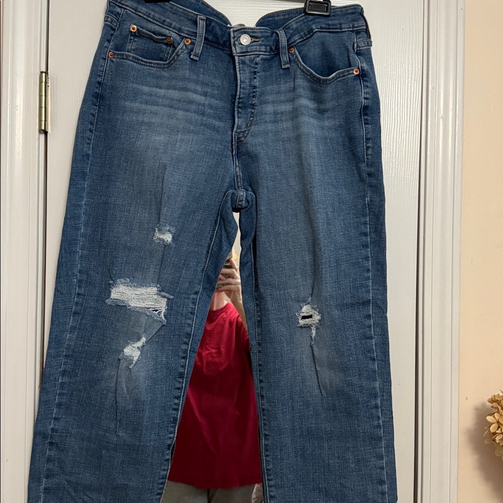 Levi’s Boyfriend Jeans ✨